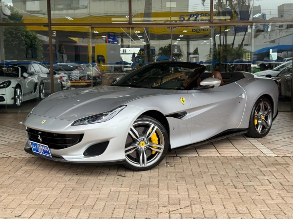 Foto do veículo FERRARI PORTOFINO 3.9 V8 TURBO GASOLINA T F1-DCT 2020/2020 4.769 KM R$ 2.550.000,00